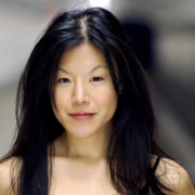 ¿Quién es Hettienne Park? Actriz que interpreta a Erika Breton en La bestia en mí