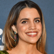 ¿Quién es Natalie Morales? Actriz que interpreta a Shelley en La bestia en mí